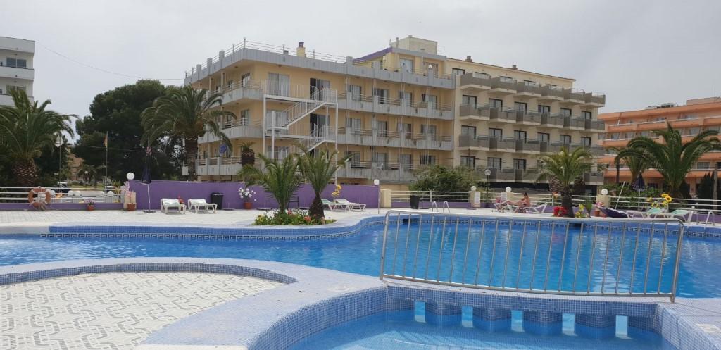 Bj Bei Juan Hostal S'illot Exteriér fotografie