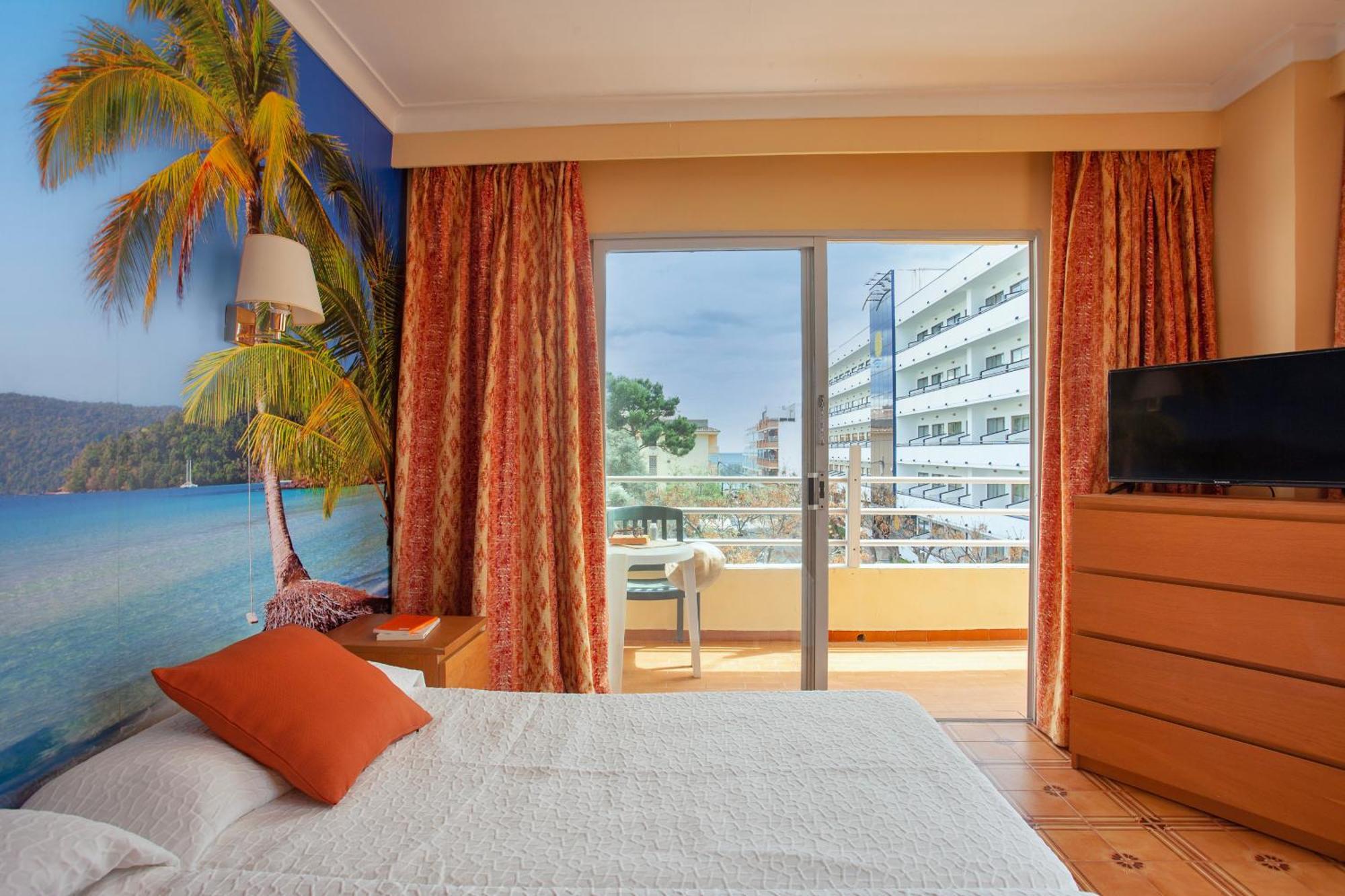 Bj Bei Juan Hostal S'illot Exteriér fotografie
